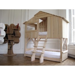 Lit enfant Cabane en bois avec escalier