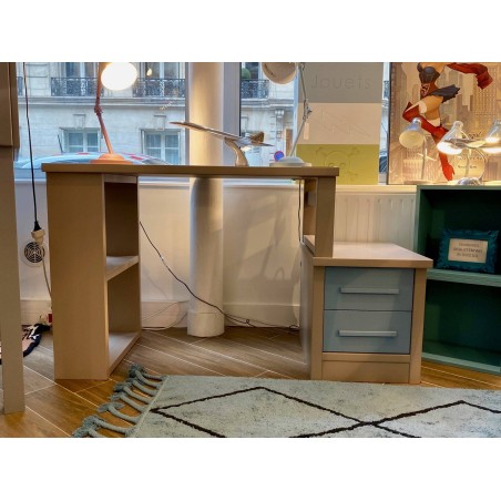 Modèle d'expo : bureau Atlas avec caisson