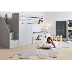 Lits superposés en forme de train en bois massif