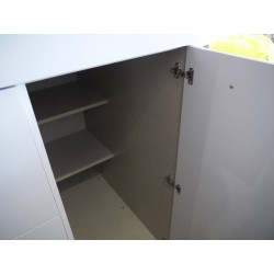 Lits superposés en forme de train en bois massif