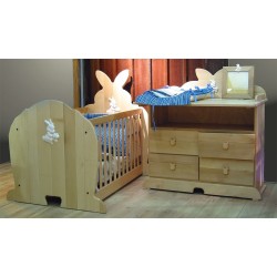 Lit de bébé original en forme de lapin