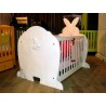 Lit de bébé original en forme de lapin